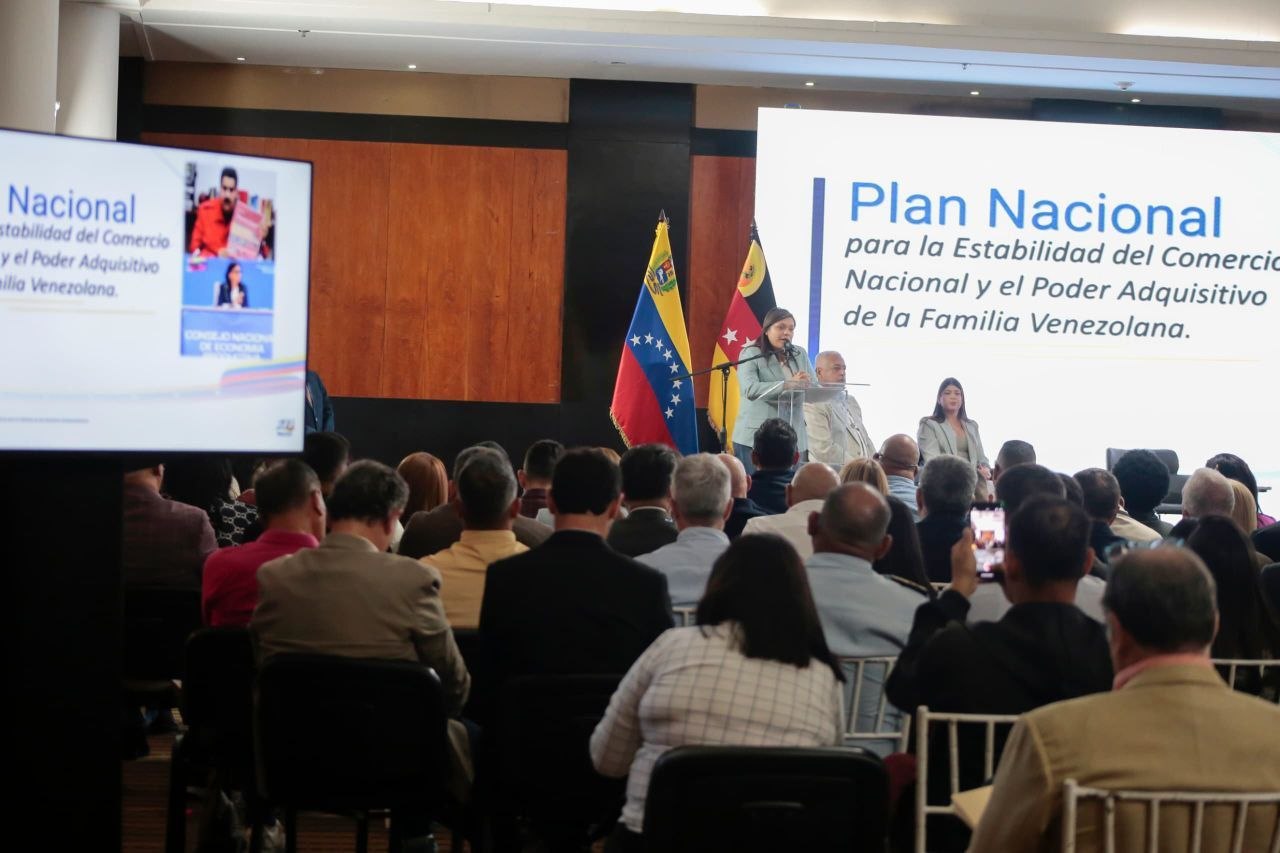 Cavecom-e participó en encuentro empresarial en Miranda